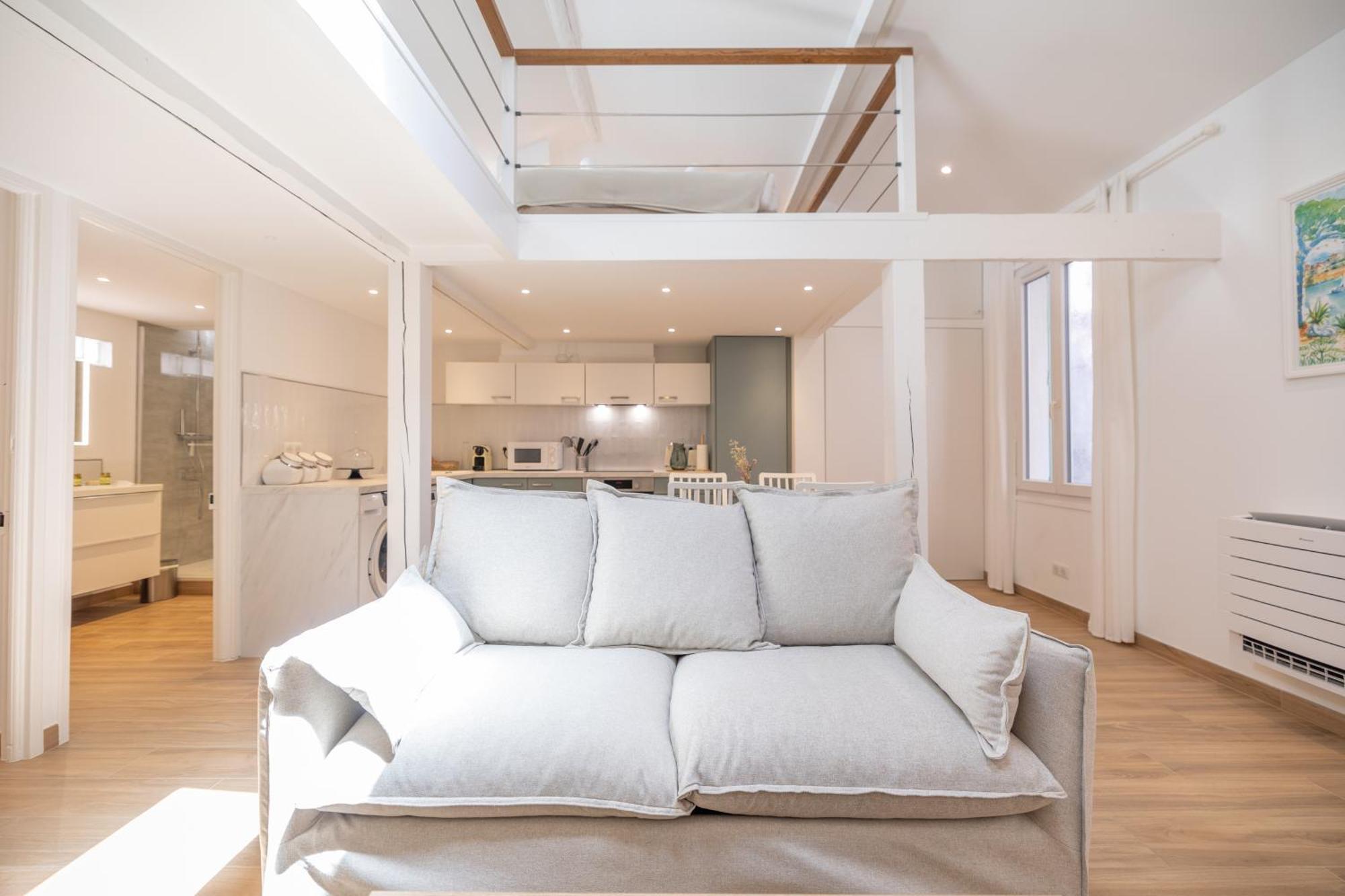 Les Palmiers Apartment Антиб Екстериор снимка